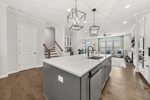 3 Hundley Ln, Roswell, GA 30076 - kitchen featuring appliances with stainless steel finishes, a sink, gray cabinets, recessed lighting, and light countertops