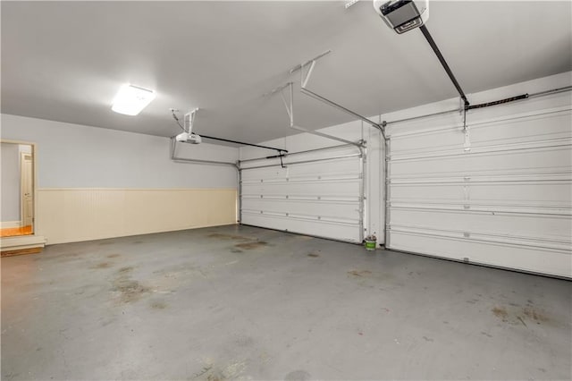3855 Greenside Ct, Dacula, GA 30019 - garage featuring a garage door opener