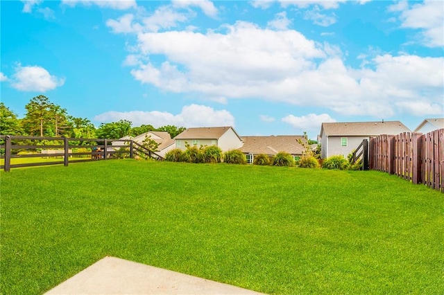 6706 Moondancer Ct, Flowery Branch, GA 30542 - view of fenced backyard