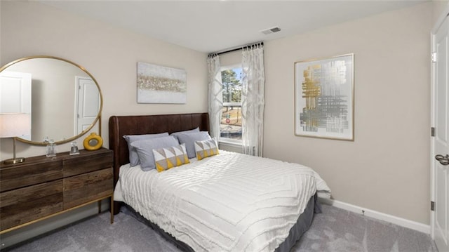 bedroom featuring carpet flooring