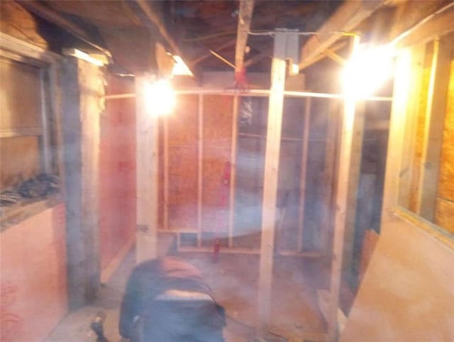 1105 Oak Knoll Ter, Atlanta, GA 30315 - view of unfinished below grade area