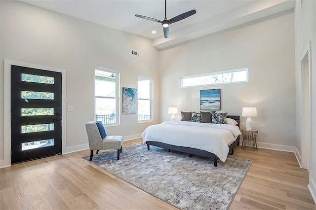 bedroom featuring recessed lighting, baseboards, visible vents, and light wood-type flooring