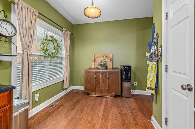 930 Brenau Point Dr, Gainesville, GA 30501 - foyer with dark wood finished floors and baseboards