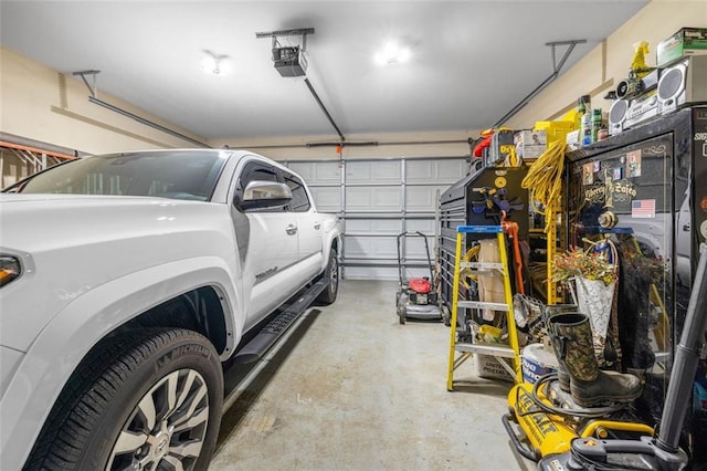 930 Brenau Point Dr, Gainesville, GA 30501 - garage with a garage door opener