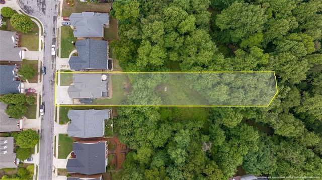 930 Brenau Point Dr, Gainesville, GA 30501 - aerial perspective of suburban area featuring property boundaries highlighted
