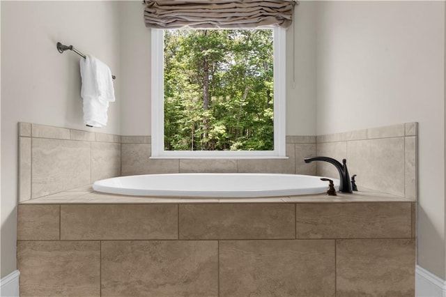 989 Pink Williams Rd, Dahlonega, GA 30533 - bathroom with a bath
