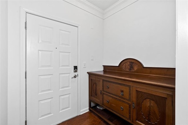 400 17th St NW Unit 1321, Atlanta, GA 30363 - foyer featuring ornamental molding and dark wood-style floors