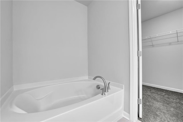 bathroom featuring a bathing tub