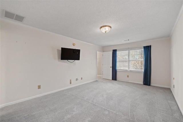 4116 River Cliff Chase SE, Marietta, GA 30067 - full bathroom featuring a jetted tub, double vanity, ornamental molding, visible vents, and a sink