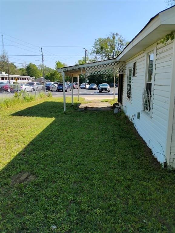 1111 Hartley St, Macon, GA 31206 - view of yard