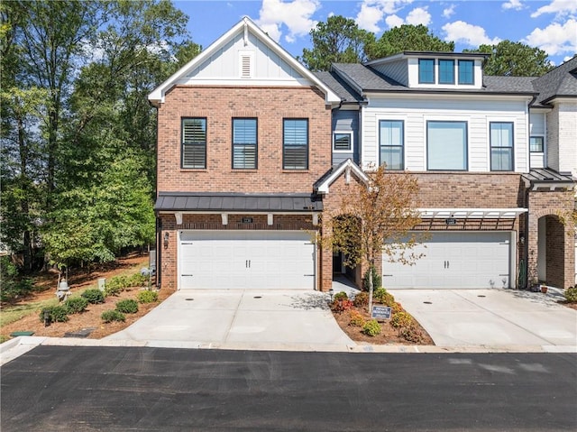 view of front of house with a garage