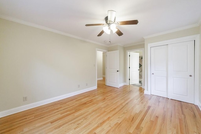 unfurnished bedroom featuring a closet, ceiling fan, ornamental molding, and light hardwood / wood-style floors