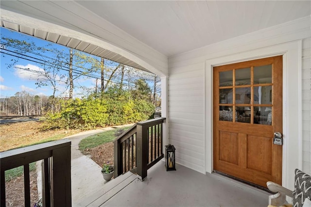 balcony featuring a porch