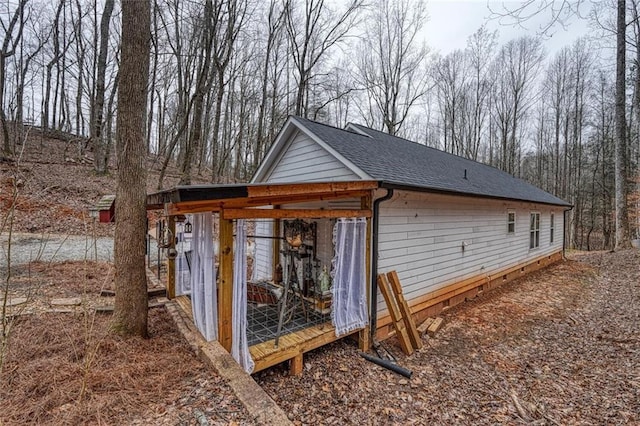 view of outbuilding