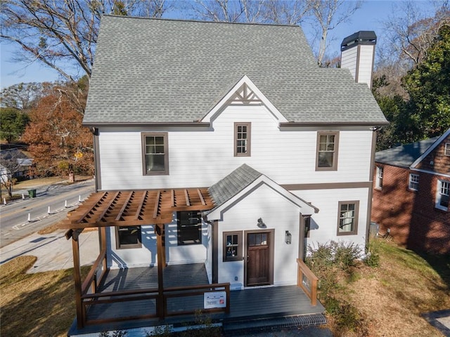 view of front of property