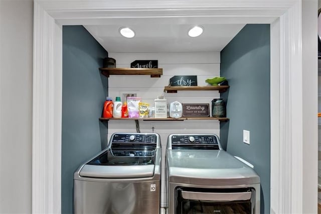 70 Maplewood Ln, Acworth, GA 30101 - laundry area with independent washer and dryer
