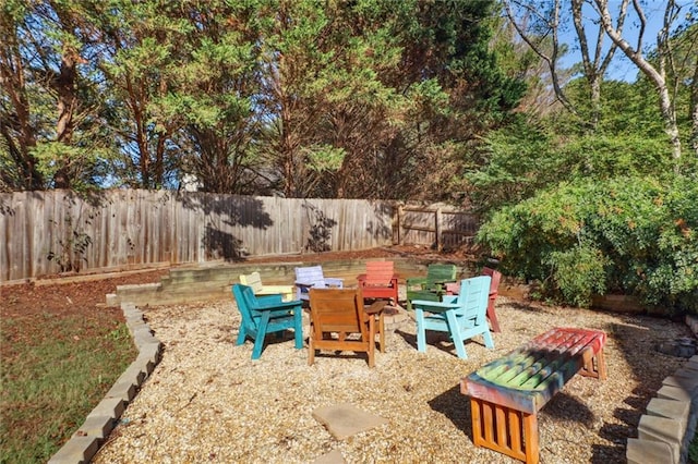 view of yard featuring a patio