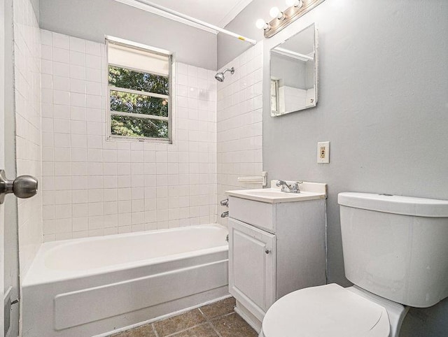 3453 Eisenhower Cir E, Atlanta, GA 30354 - full bath featuring toilet, crown molding, shower / bathtub combination, vanity, and tile patterned floors