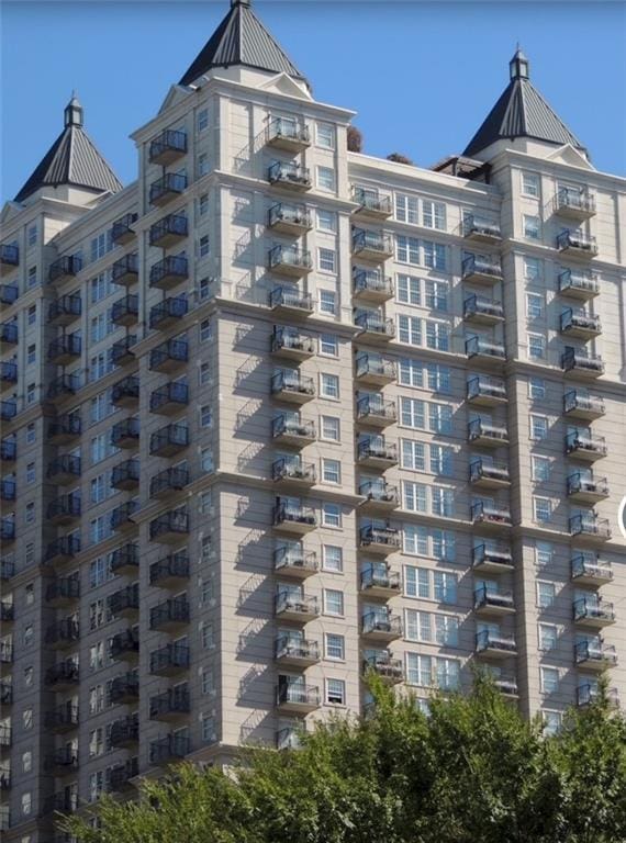 view of building exterior