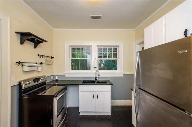 kitchen featuring crown molding, sink, white cabinetry, and stainless steel appliances