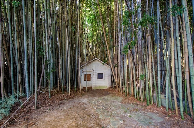 view of outbuilding