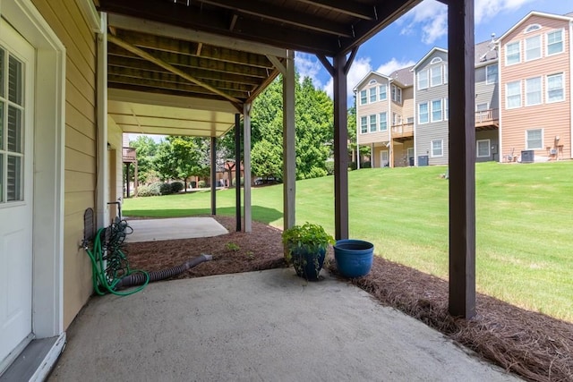 6426 Queens Court Trce Unit 7, Mableton, GA 30126 - view of patio / terrace