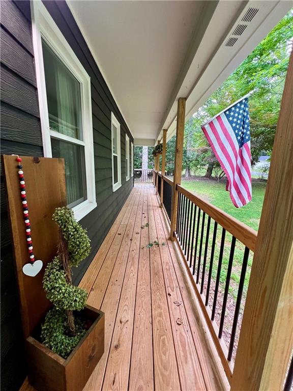124 Dockside Downs Dr, Woodstock, GA 30189 - view of porch