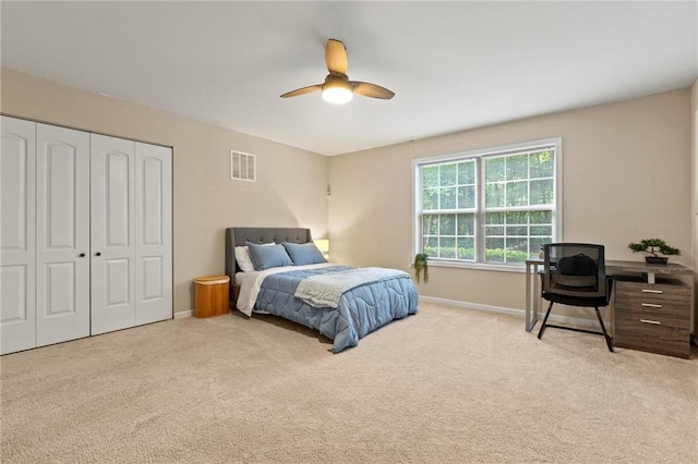 5440 Willow Oak Dr, Norcross, GA 30092 - carpeted bedroom with a closet and ceiling fan