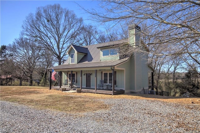 view of front of house with covered porch