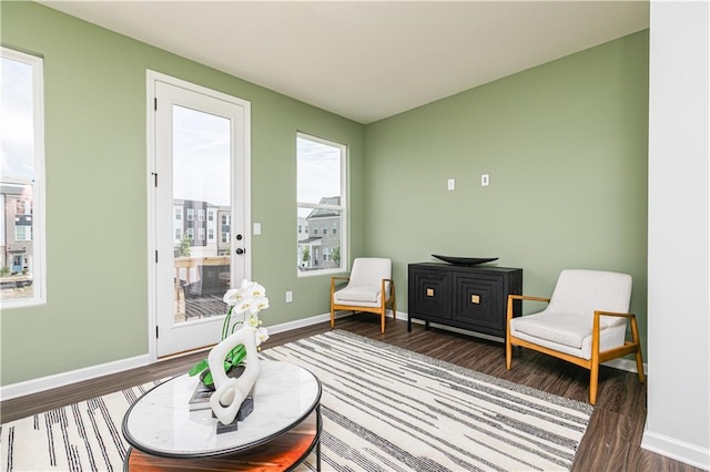 2682 Brookview Ln NW, Atlanta, GA 30318 - sitting room with wood finished floors and baseboards