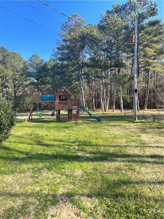 view of yard featuring a playground