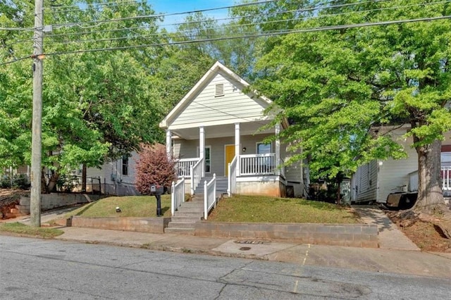 898 Allene Ave SW, Atlanta, GA 30310 - view of exterior entry featuring a porch