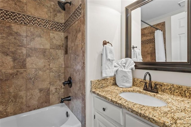 121 Clipper Bay Dr, Alpharetta, GA 30005 - full bath with vanity and shower / bath combo with shower curtain