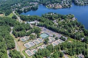 121 Clipper Bay Dr, Alpharetta, GA 30005 - aerial view of a large body of water