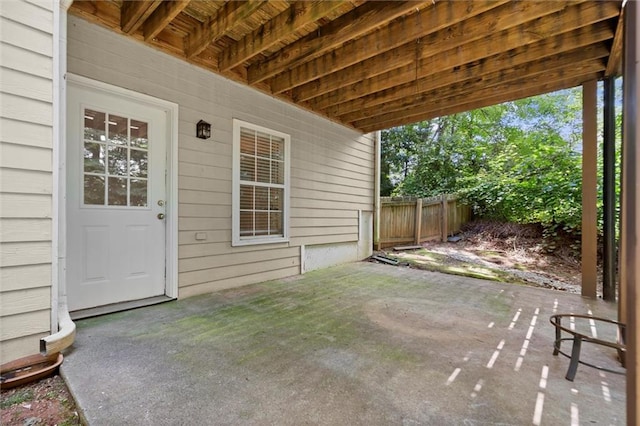 194 Lake Ruby Dr, Suwanee, GA 30024 - view of patio / terrace