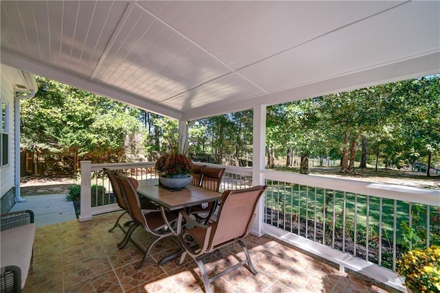 3265 Bethesda Park Ct, Lawrenceville, GA 30044 - view of patio with outdoor dining area