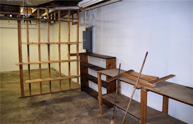 1521 Larkwood Dr, Canton, GA 30114 - unfinished basement with concrete block wall