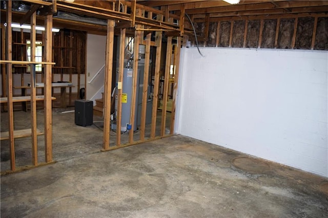 1521 Larkwood Dr, Canton, GA 30114 - unfinished below grade area with gas water heater