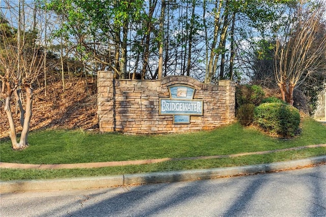 305 Bridgewater Ter, Canton, GA 30115 - community / neighborhood sign featuring a lawn