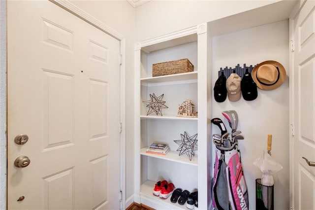 view of mudroom