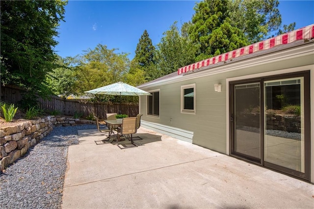340 Monivea Ln, Roswell, GA 30075 - view of patio featuring outdoor dining area