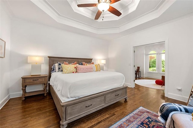 3714 Westbrooke Cir NE, Brookhaven, GA 30319 - bedroom featuring wood finished floors, a tray ceiling, crown molding, baseboards, and ceiling fan