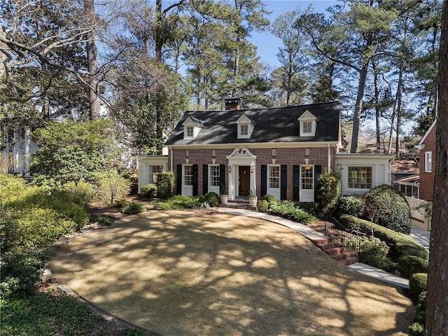 view of front of property featuring brick siding