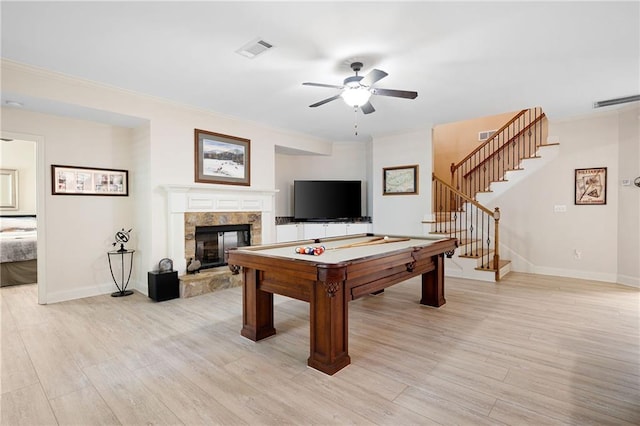 playroom featuring billiards, visible vents, a ceiling fan, light wood-style floors, and baseboards