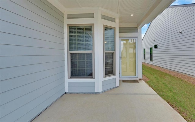 6003 Rollingwood Way, Hoschton, GA 30548 - view of patio / terrace
