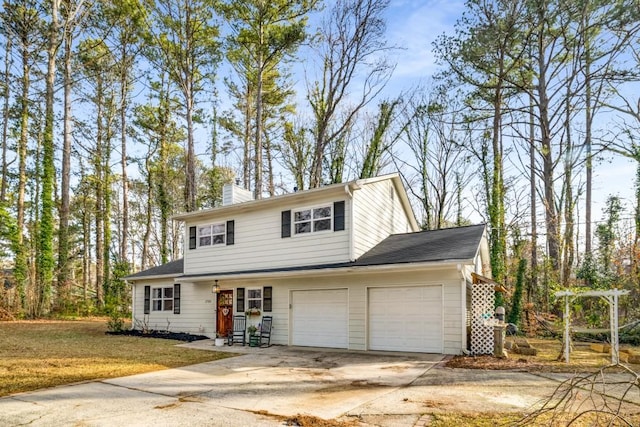 view of front property