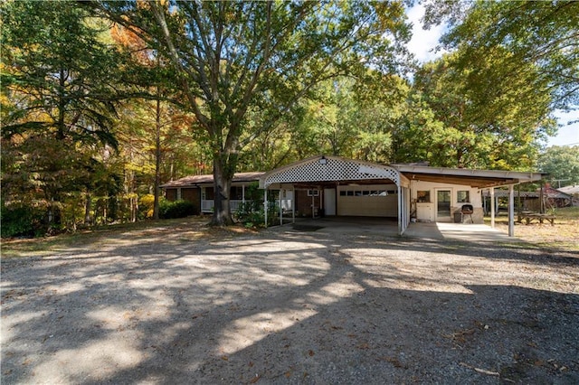 view of front of house featuring a garage