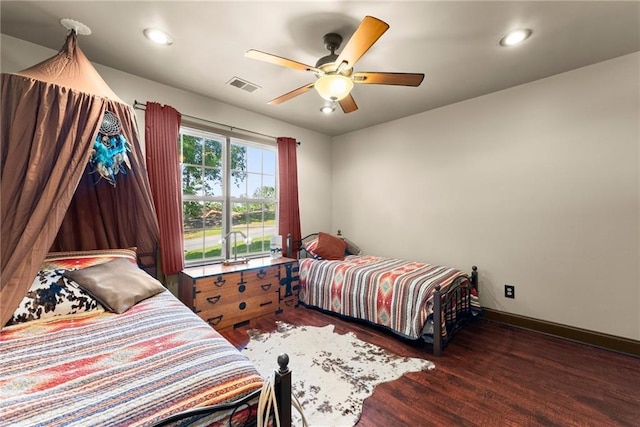 5995 Wellington Ave, Gainesville, GA 30506 - bedroom with wood finished floors, recessed lighting, ceiling fan, and baseboards
