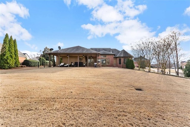 exterior space featuring a yard