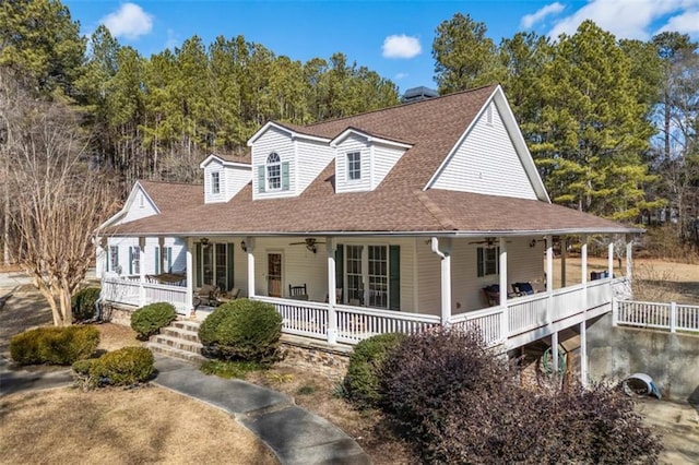 view of front of property with ceiling fan and a porch